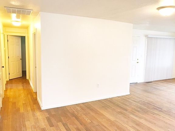 hallway/living room