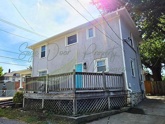 5th image of 808 E 27th St