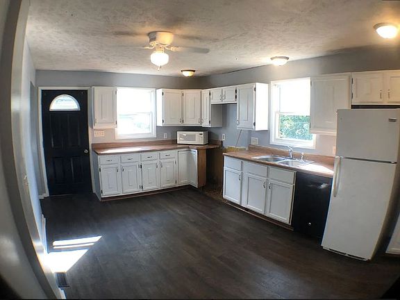 5th image of 7418 S 41st St
