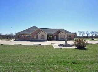 401 Center Court Dr, Bridgeport, TX 76426