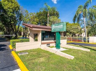 14525 N Kendall Dr #402J, Miami, FL 33183