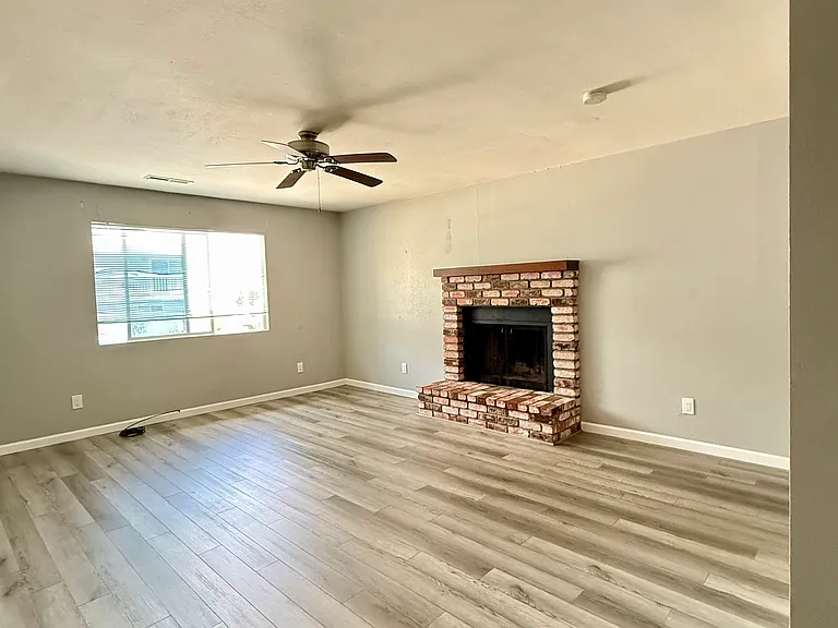 16795 Rolando Ave — Photo 9
