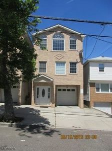 459 Liberty Ave, Jersey City, NJ, 07307