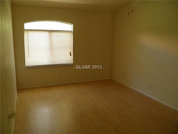 5th image of 5415 W Harmon Ave Unit 2130