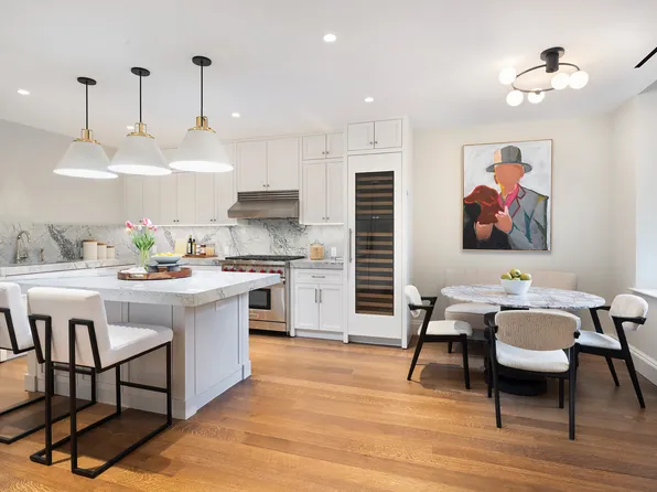 344 West 72nd Street image 5 of 23