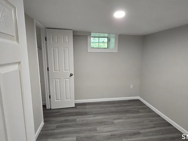 1514 Pembroke St #1L — Photo 10