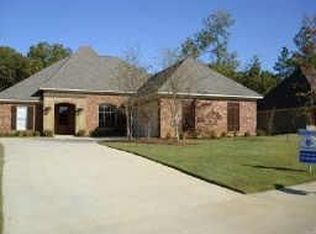 152 Cottonwood Dr, Madison, MS 39110