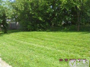 12942 Caldwell St, Hamtramck, MI 48212