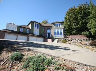 155 SE 16th Ct, Gresham, OR 97080