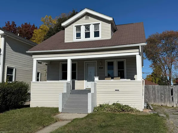 16827 Mayfield St, Roseville, MI 48066