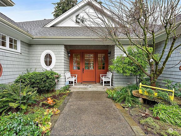 3rd image of 7201 Holly Hedge Lane SW #1