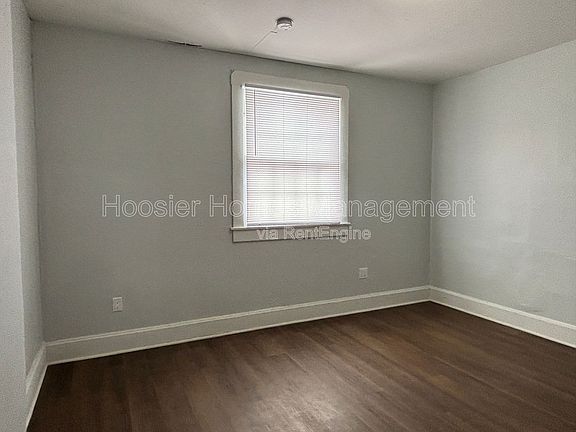 3rd image of 330 N Arsenal Ave #B