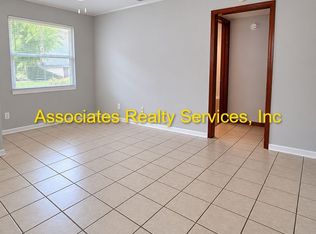 A to Z- Ferndale - MR50, Gainesville, FL 32603