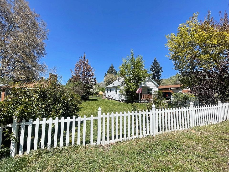 4847 Shasta Way, Klamath Falls, OR 97603 | Zillow
