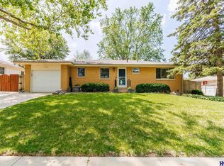 7309 Englewood Dr, Lincoln, NE 68510