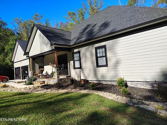4th image of 111 Tanger Ct