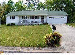 2805 Crystal Brooke Ln, Snellville, GA 30078