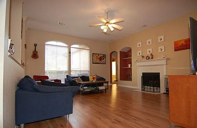 6925 Windwood Trail — Photo 4