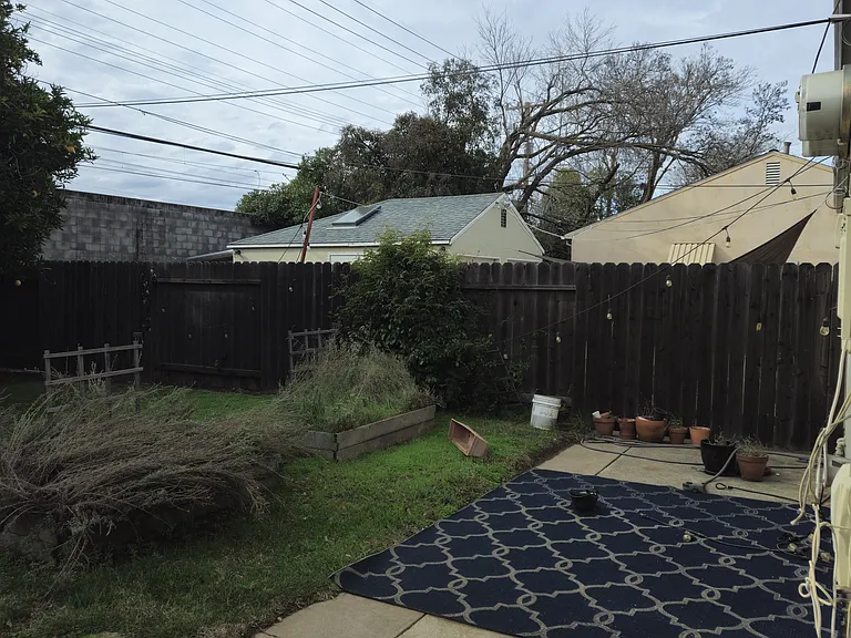 5416 Q St — Photo 18