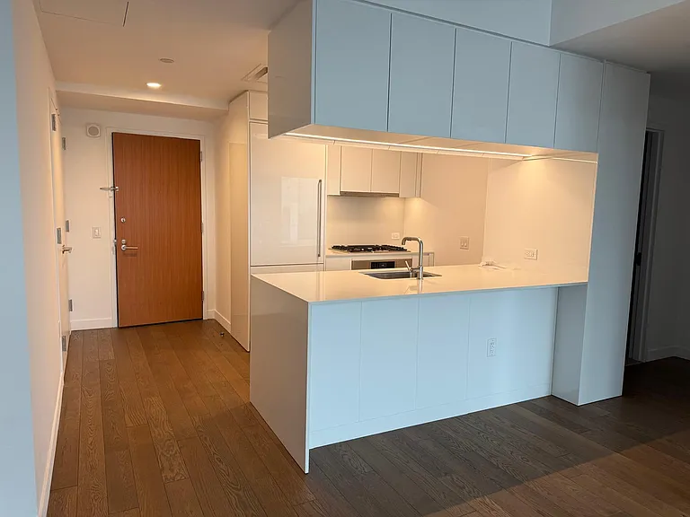 99 Hudson St #4605 — Photo 2