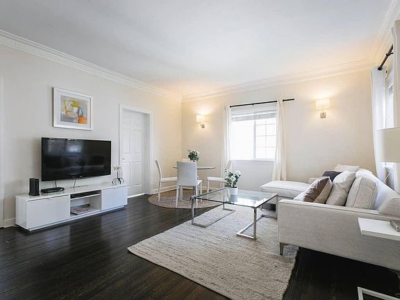 2nd image of 9368 W Olympic Blvd