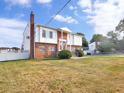 40 Scholar Lane, Commack, NY, 11725