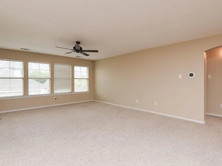2471 Loch Haven Ct — Photo 29