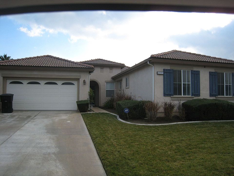 COMPLIMENTS OF PARK PLACE REAL ESTATE