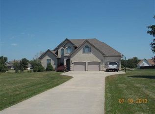 63 NE 100th Rd, Clinton, MO 64735