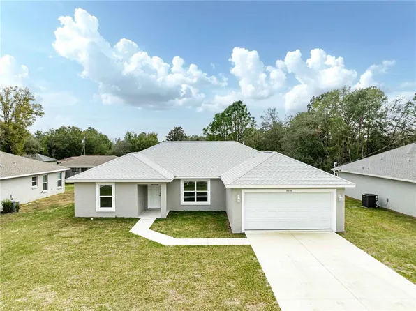 8878 SE 158th St, Summerfield, FL 34491