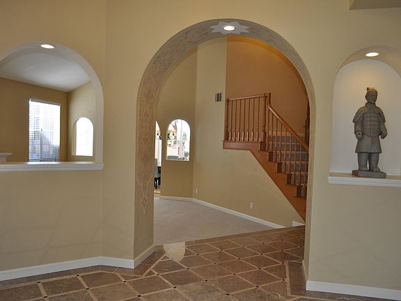 2nd image of 11565 Chestnut Ridge St
