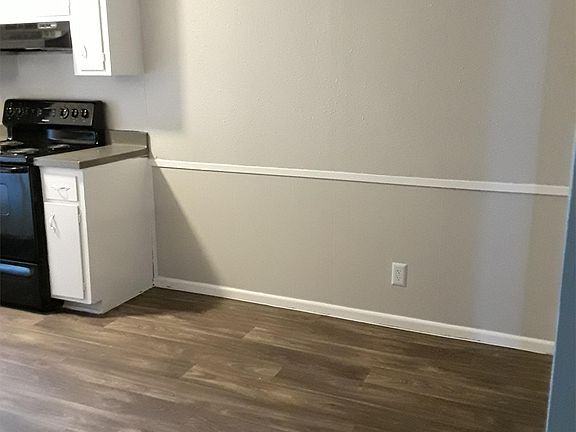 4th image of 11726 West Ave APT J8