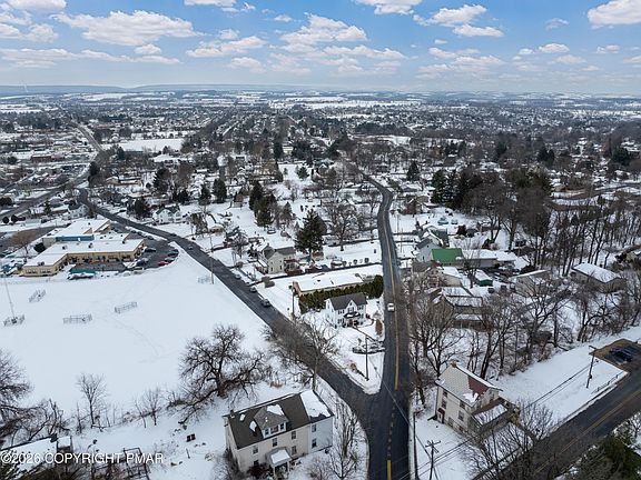 5th image of 1310 Richmond Rd