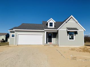 2094 Sassafras Cir #35, Muskegon, MI 49445