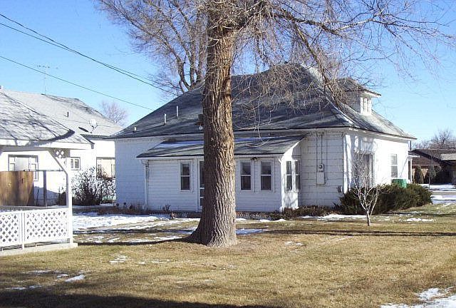 2nd image of 302 Colorado Ave