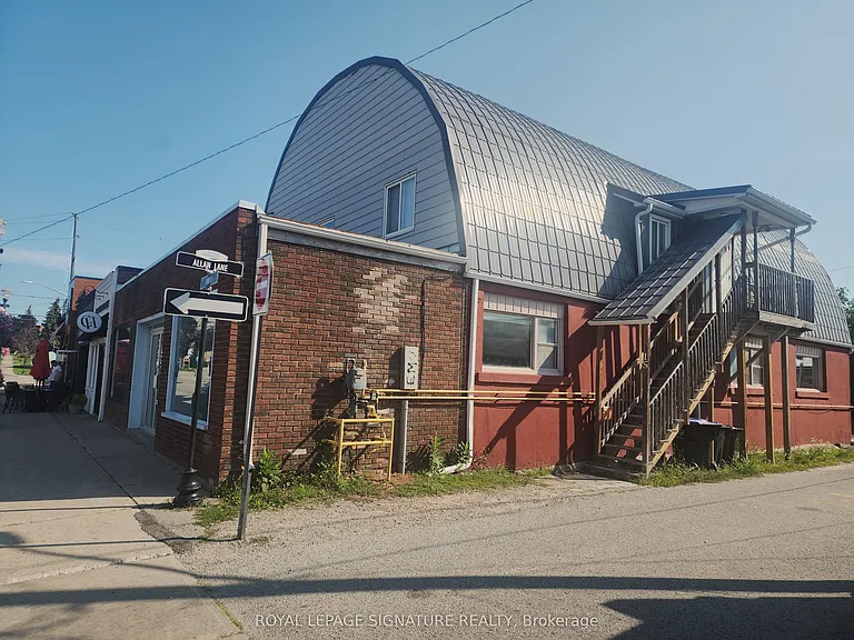 15 Barrie St #1 — Photo 11