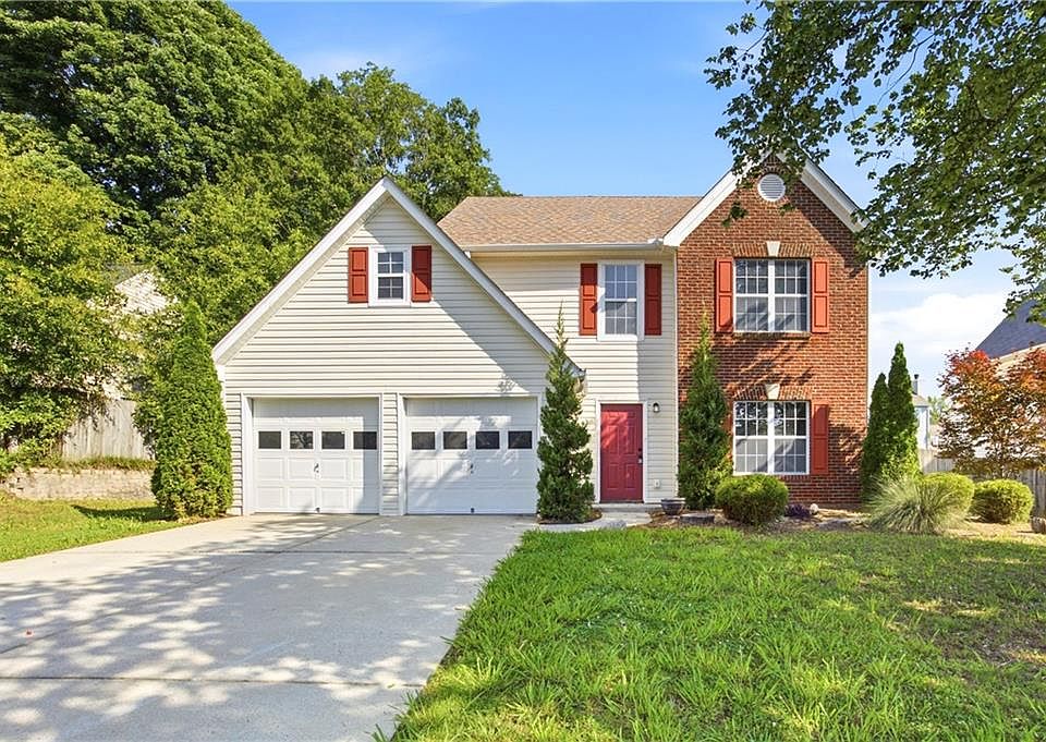 1st image of 2217 Oakland Walk Dr