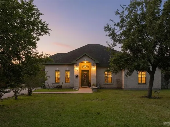 818 Orange St, Mercedes, TX 78570