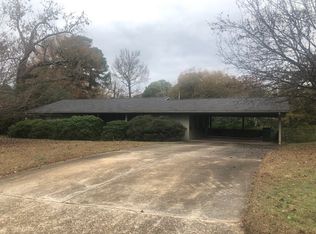 1208 W Elm St, El Dorado, AR 71730