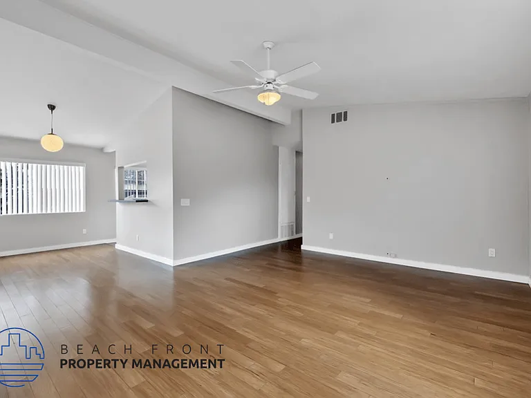 2674 Elden Ave. — Photo 8