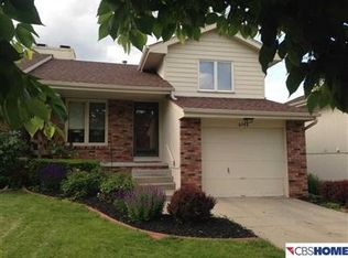 6748 S 73rd Cir, Ralston, NE 68127