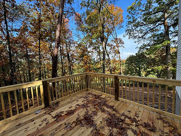 5th image of 4829 Lake Haven Dr