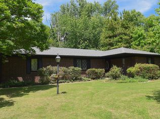 3720 Kessler Boulevard East Dr, Indianapolis, IN 46220