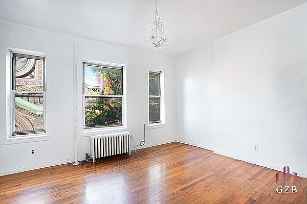 1st image of 204 W 132nd St #4F