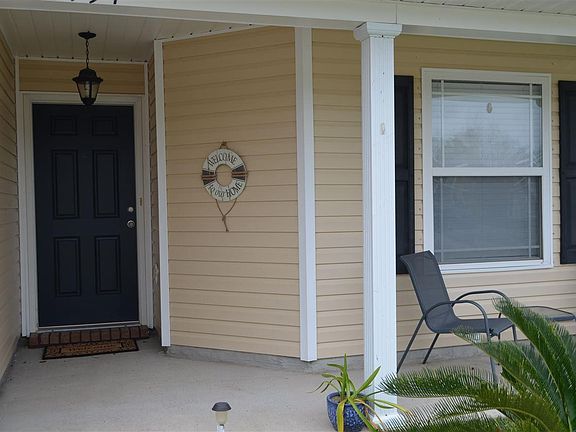 2nd image of 1954 Crosscreek Cir