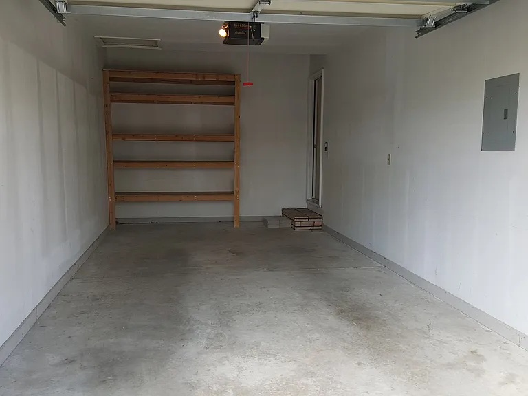 2401 N 10 S — Photo 5