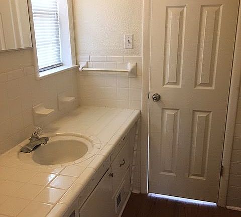 4th image of 703 Eulalia Dr