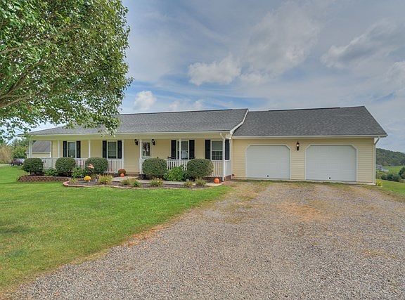 4th image of 315 Hawk Landing Dr