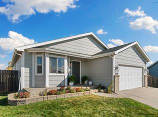 2209 Silverton Dr, Cheyenne, WY 82001
