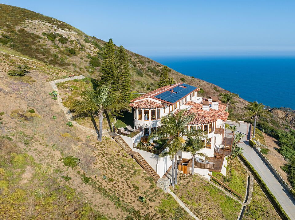 4240 Avenida De La Encinal, Malibu, CA 90265 | MLS #24-379929 | Zillow